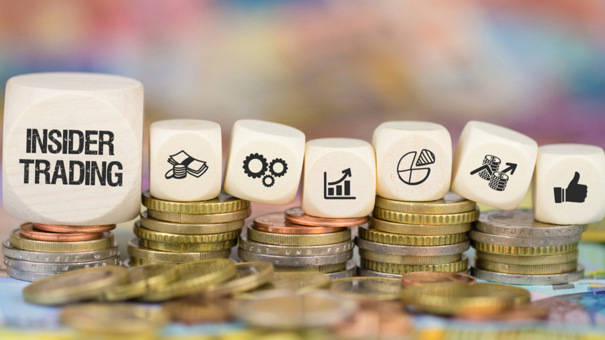 酒价内参11月28日价格发布?：.古井贡古20价格下跌4元/瓶