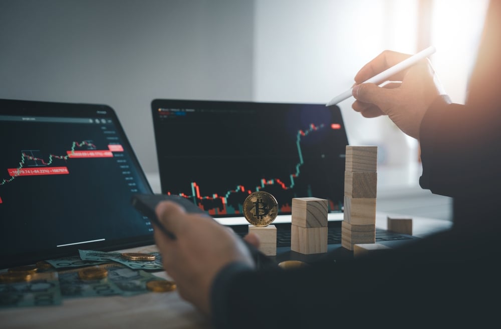 绿岛风：!截至11月28日公司股东总户数为6623户