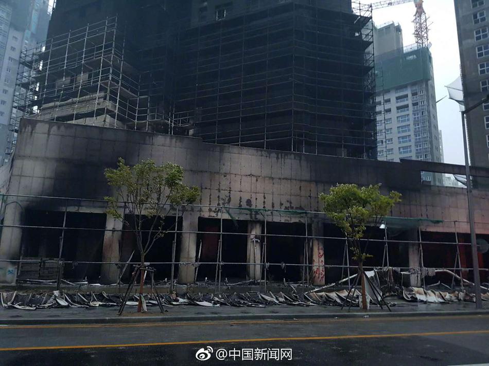 印度央<行>据悉;已抛售至少50亿美元以支撑卢比汇率