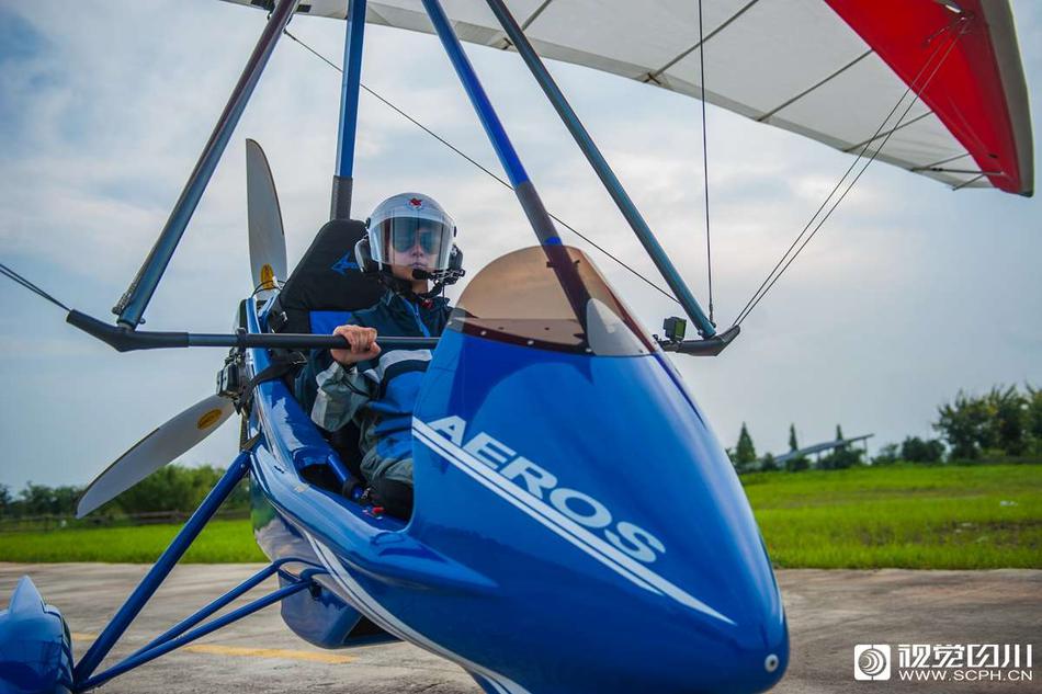 贵金?属期股联袂大涨 沪金沪银再攀新高湖南白银涨停 白银现货交投两淡【SMM快讯】