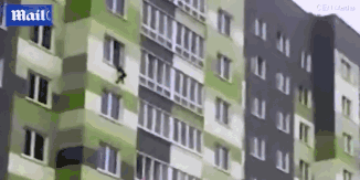 上?汽名!爵全新 MG4 车型 24 小时小订突破 11067 台：预售 7.38 万元起，OPPO 手车互联