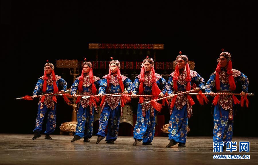 联合太,平洋与诺福克南方铁路公司股东支持850亿美元铁路合并案