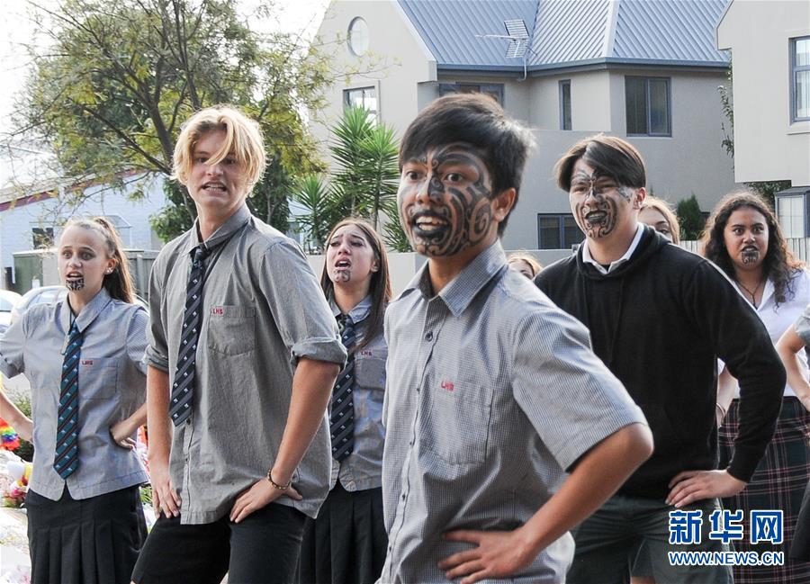 高,山企业遭罗世鸿减持2530万股 每股作价0.071港元