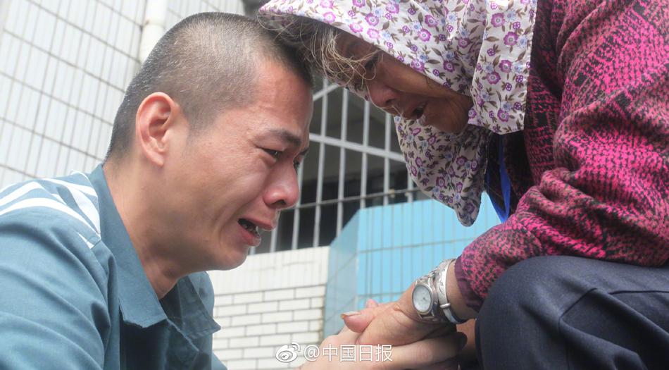 贺<照>艳获批出任建信消金副总裁