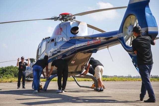 佳讯;飞鸿!：公司无逾期担保