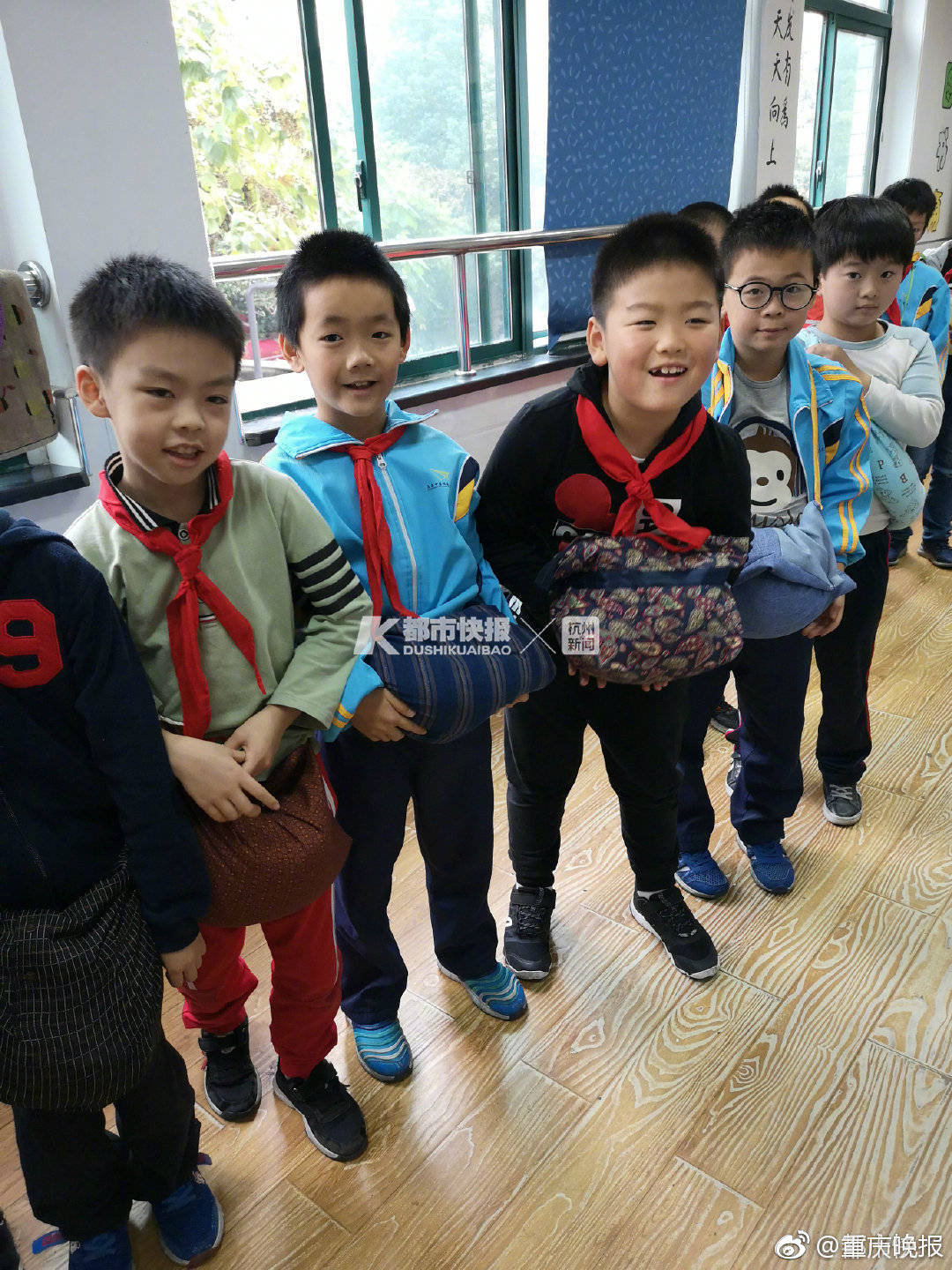 告别;电网依赖症！构网型储能撑起新能源 “半壁江山”