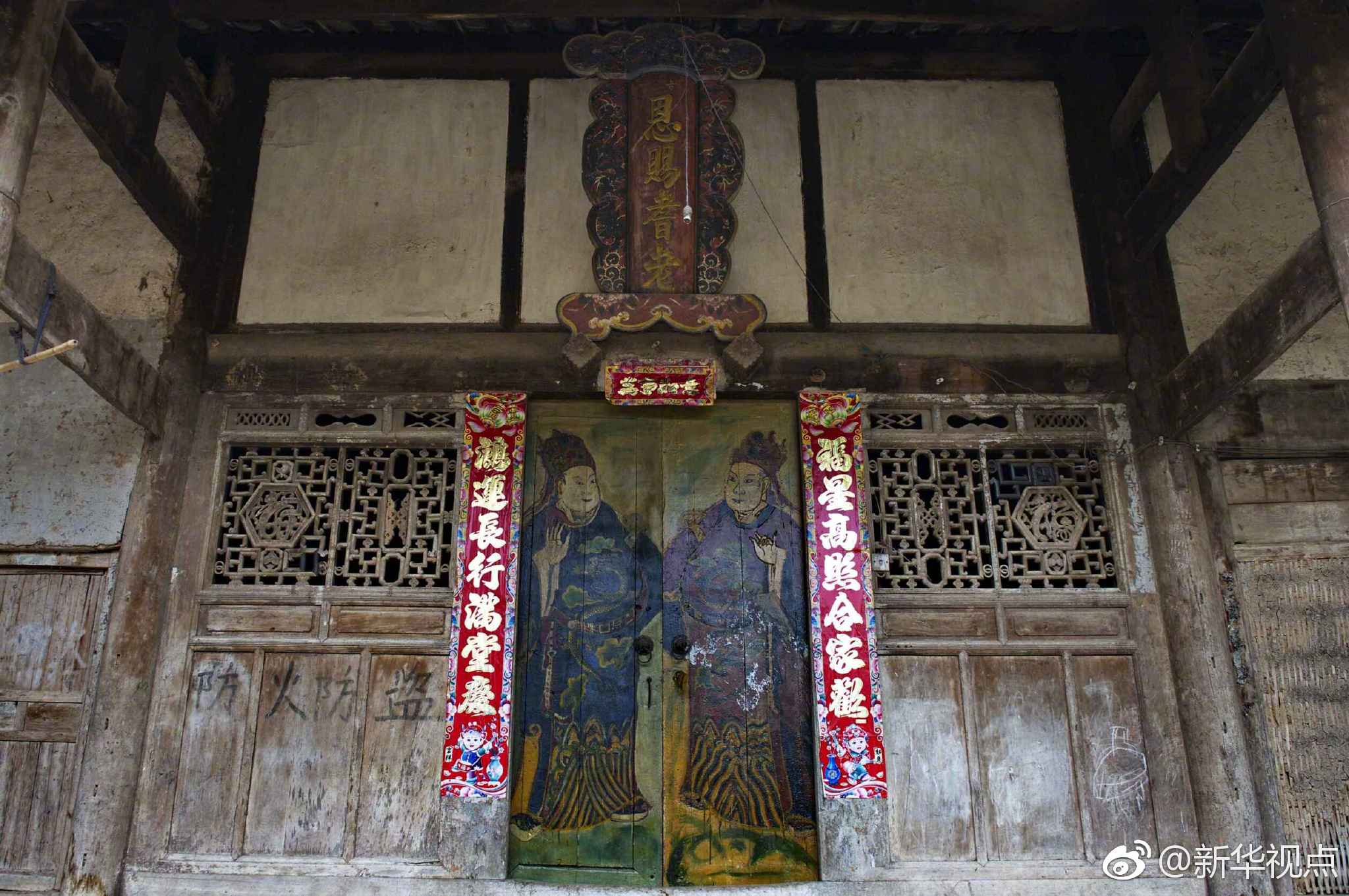 格力‘拆’机“打假”小米