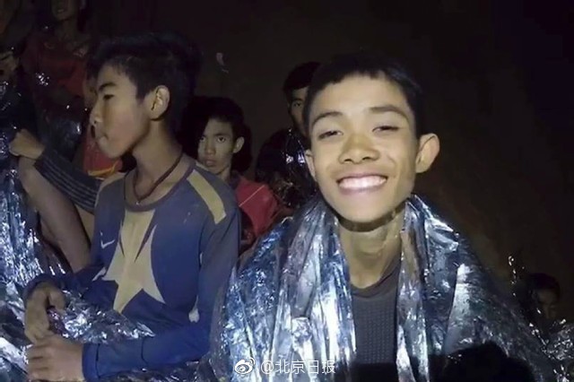 创业慧康：公司,第!三季度末股东总数为64387户