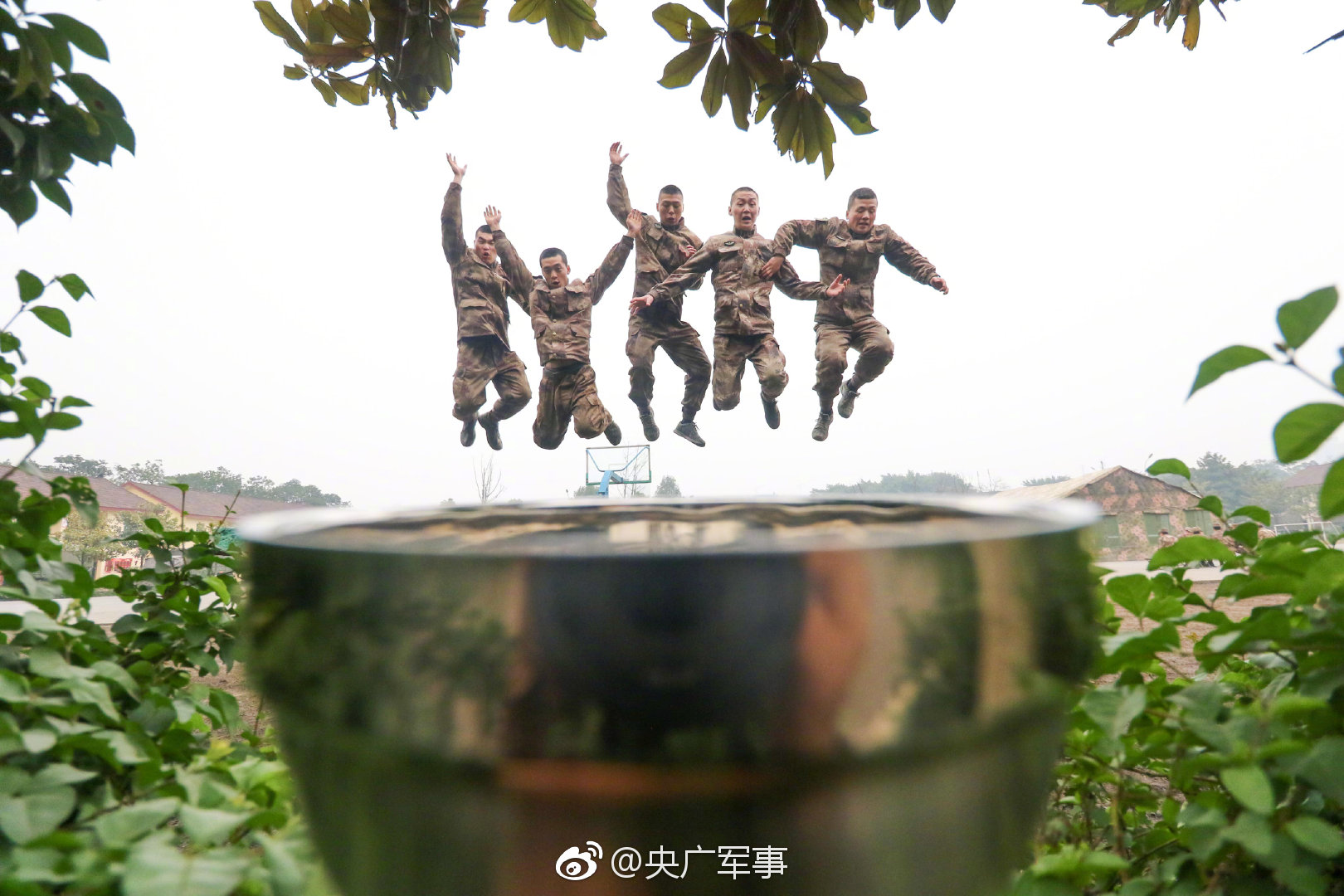 上市?公司,买私募“看中”13家管理人，出手超8亿元赚了吗？