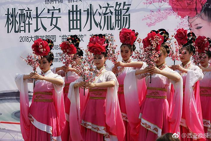 破!局期货交易困局！新浪财经APP如何让你在波动中抓住确定性？