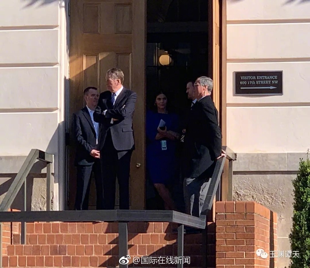 5300亿元身价！钟睒睒四度.登顶中国首富 |《2025衡昌烧坊·胡润百富榜》重磅发布！