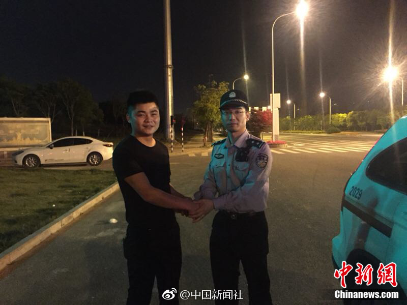 ETF?日—报：综合市场表现与驱动逻辑来看，新质生产力取代传统动能，成为引领市场走向的“新引擎”