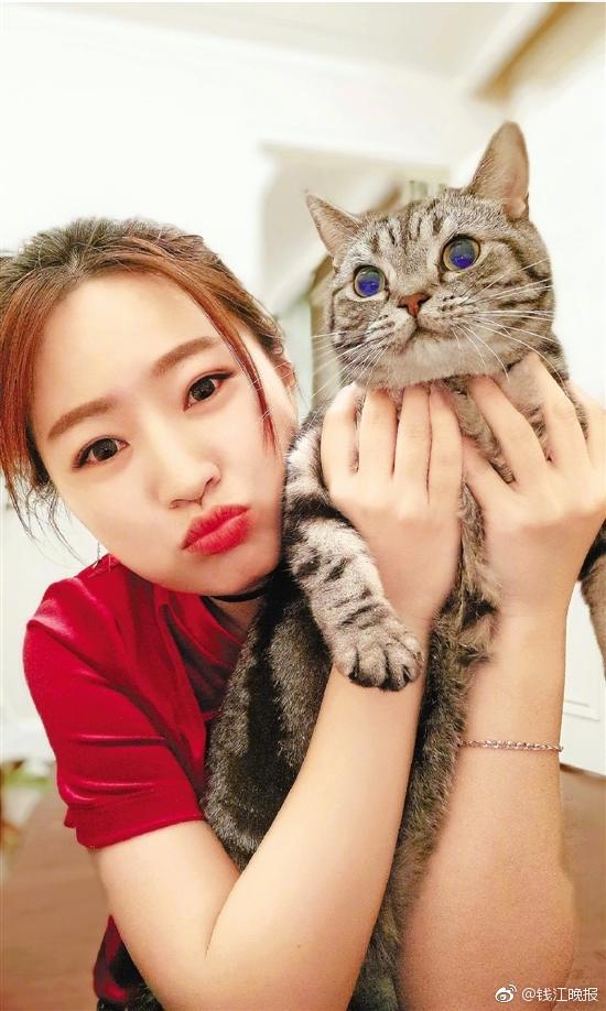 年薪:21—3万的头部券商副总辞职！