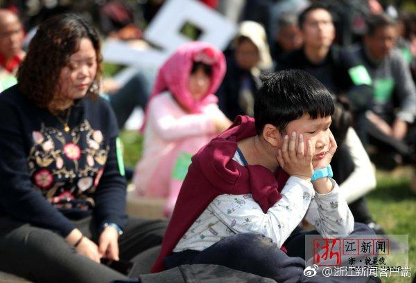 特朗普政府冻结纽约市180亿美元基建资金