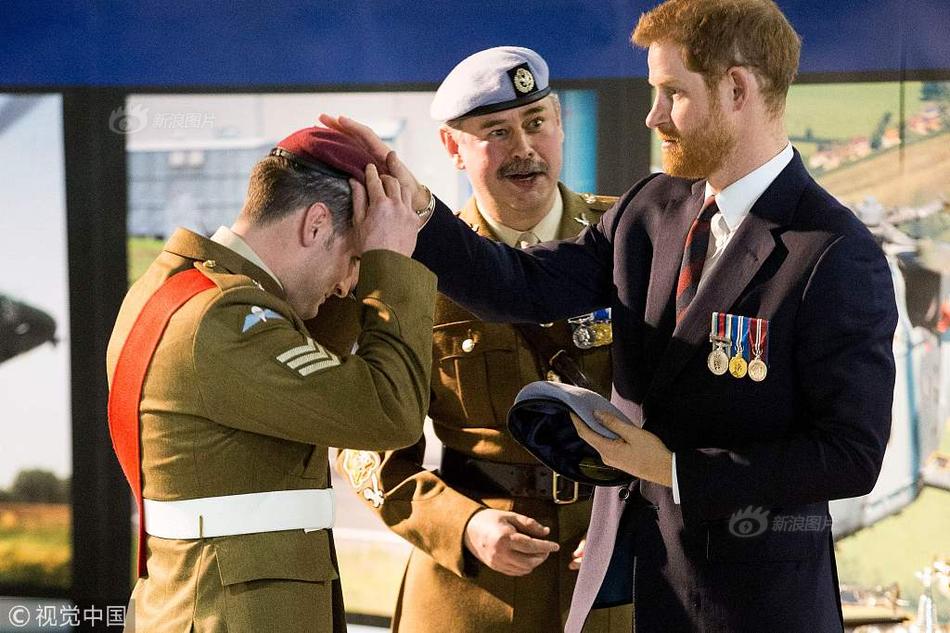 多只债基恢复机构大:额申购;