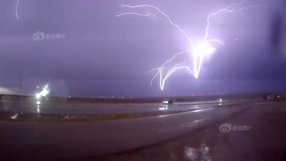 晶‘科’能源控股子公司拟向帝科股份出售晶科新材料80%股权