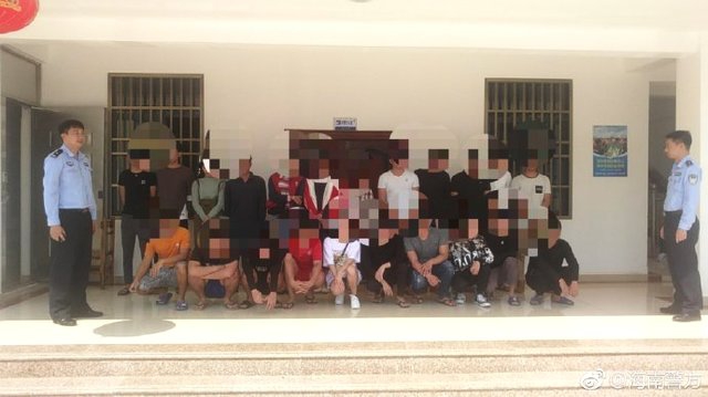 小—米最强巅峰影像旗舰！小米17系列官宣：三剑齐发