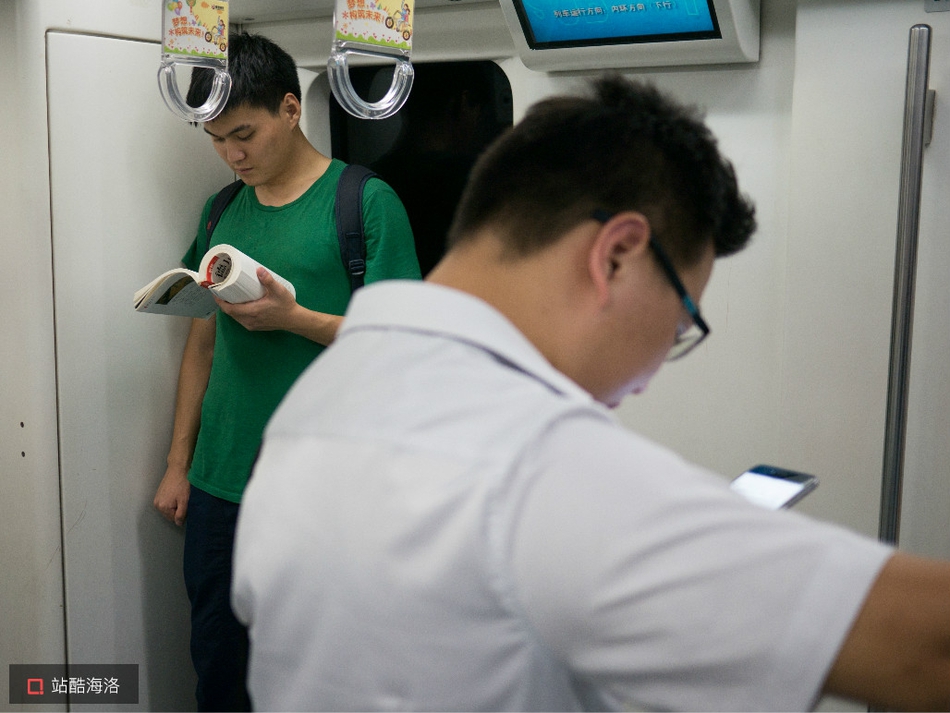 十年内第二次！奈飞宣布“!10比1”股票拆分，便于员工行使期权