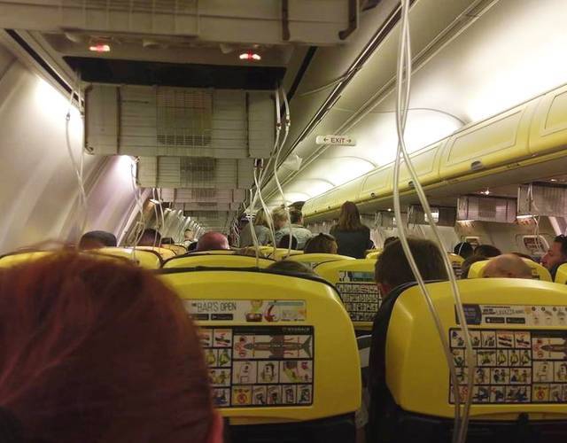 风电板块震荡拉升 电气风电、威力传动涨超10%