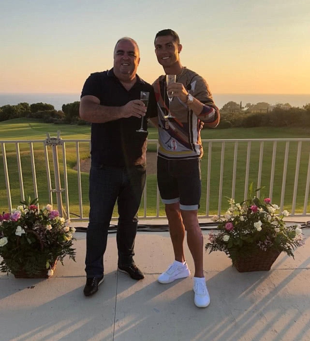 立!新能源股东火速减持背后：27亿应收款11亿账龄超3年 定增历时两年六经修改仍未落地