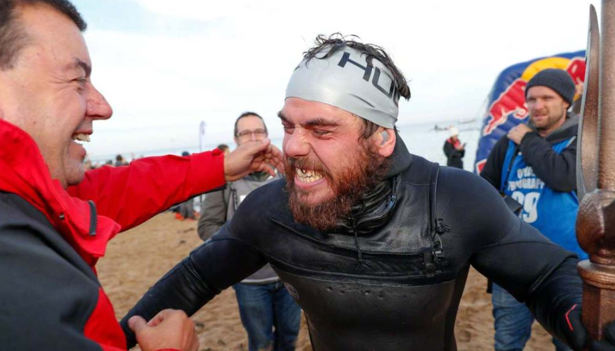 美;元指数反弹，带动美元<兑>日元持续走高，等待压力测试