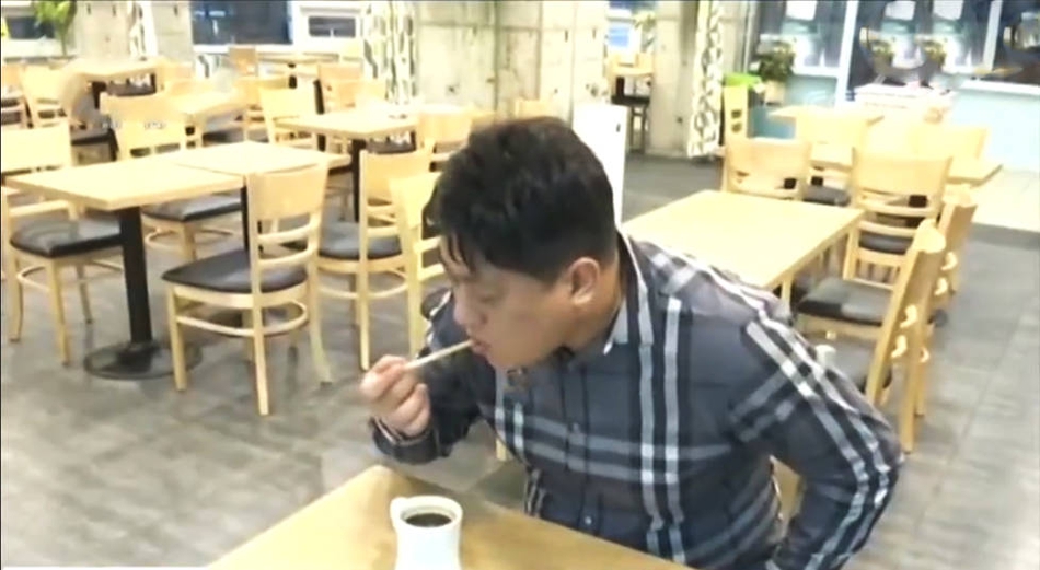 泽连!斯基‘称’与特朗普讨论了和平倡议