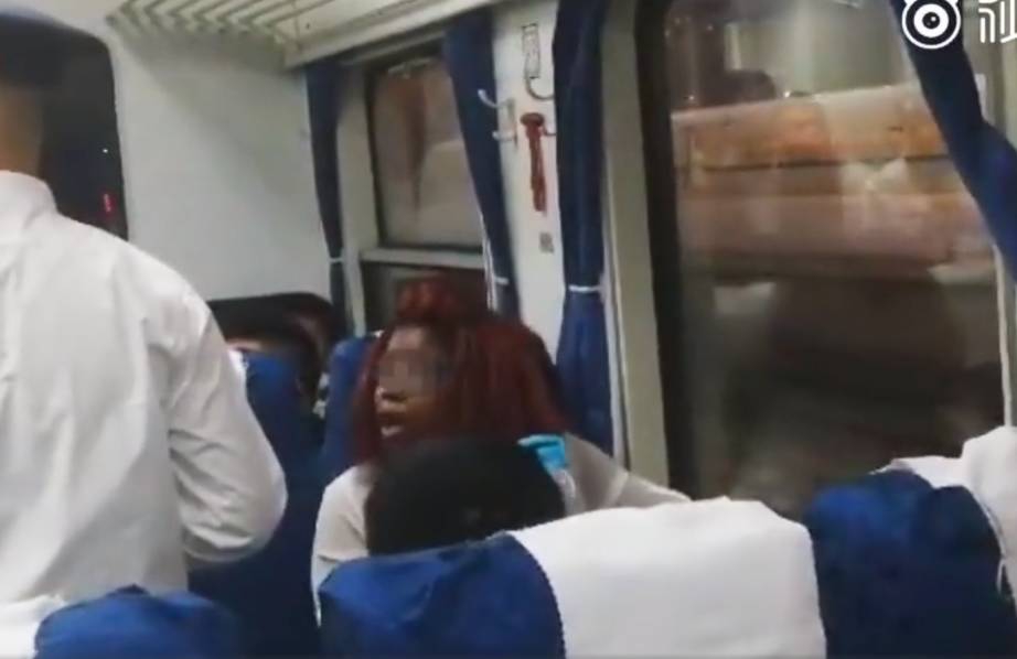 刘.煜辉最新观点：看好明年AI端侧爆发！