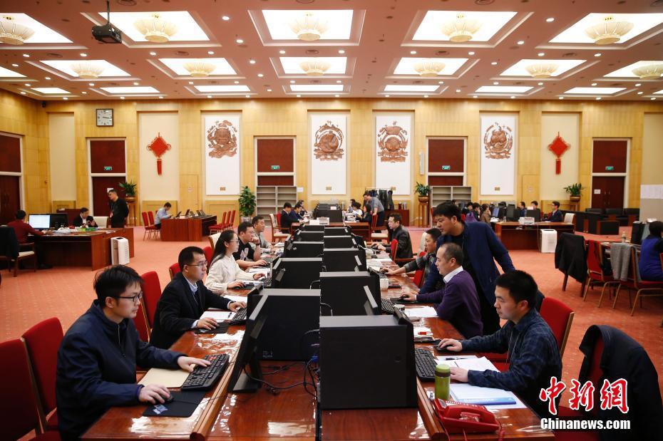 以“五个对接”为抓,手 强化湖北战略支点功能