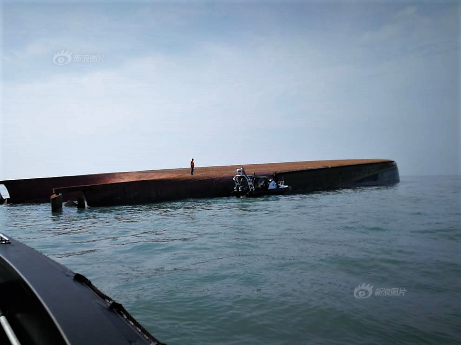 GU中?国首店清仓，优衣库“亲妹妹”败退中国？ 官方回应！｜BUG