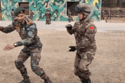 享界S9T;开<订>即火爆！累计小订突破40000台  余承东：开最美的车 看最美的风景