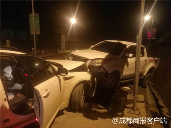 易烊千玺同款！理想i6现已登陆553家门店并开启交付