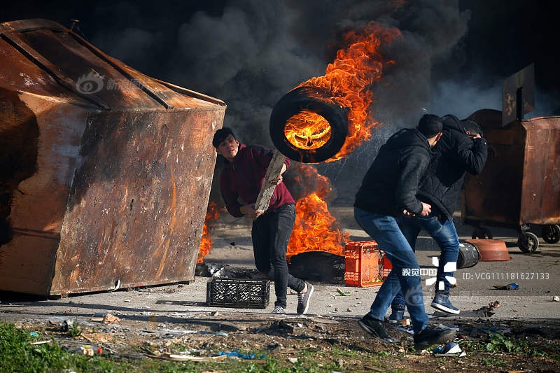 招商南油!：暂不具备分红条件，以股份回购并注销的方式替代分红