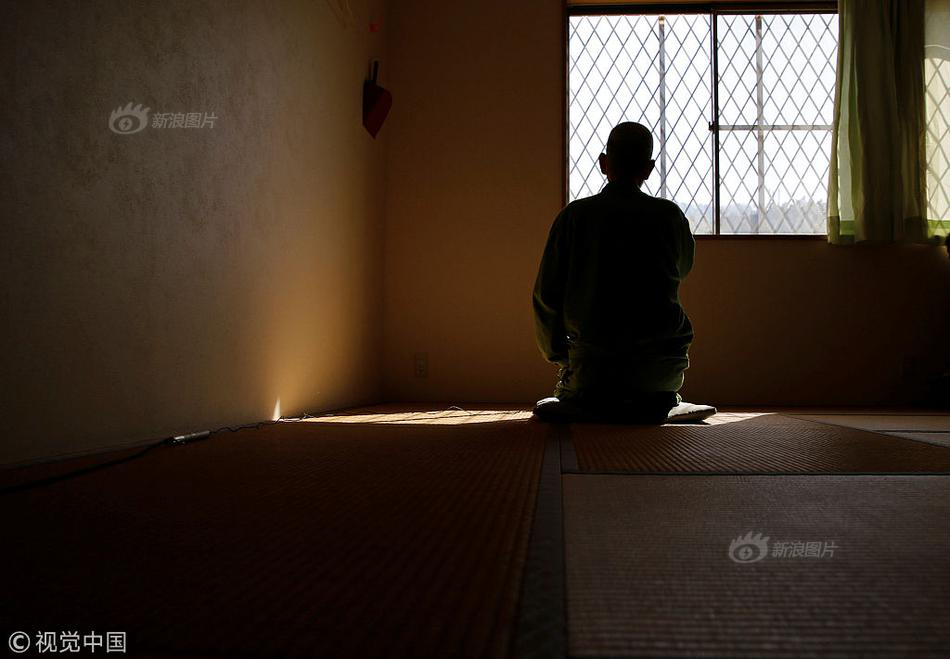 全国首家鸿蒙智行智界用户中心・武汉白沙洲大道店揭幕，开启智界品牌 2.0 战略