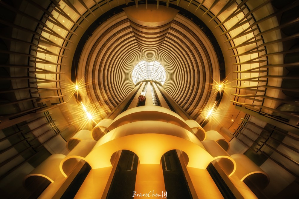 美国—首‘次’申领失业救济人数降至7月份以来最低水平