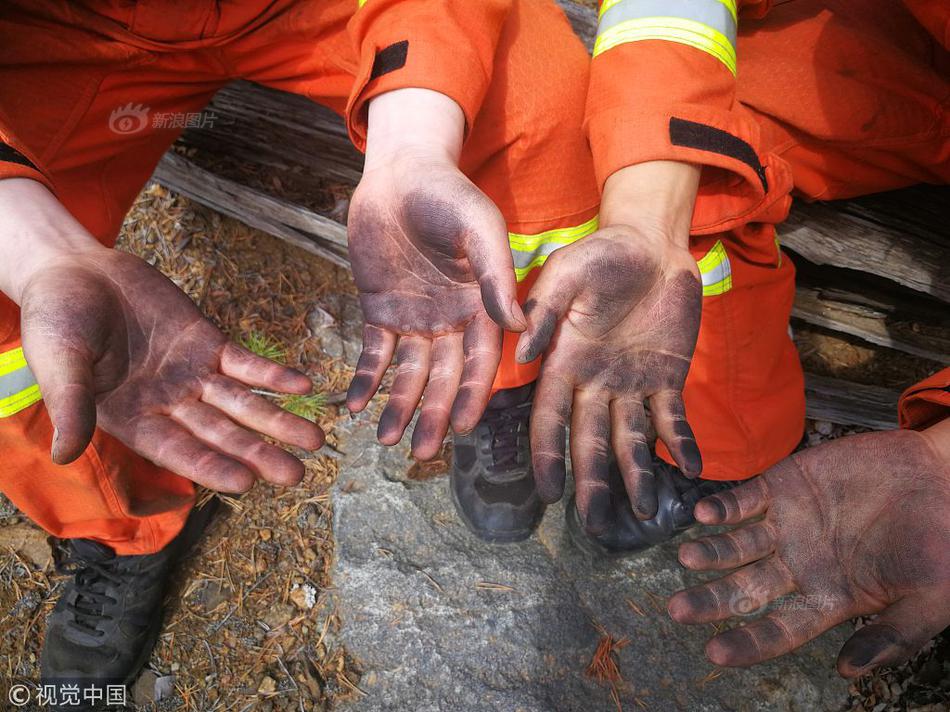 楚‘江’新材：?顶立科技已销售生产的99.9999%纯度的“高纯碳粉”应用于人造钻石、莫桑石等领域