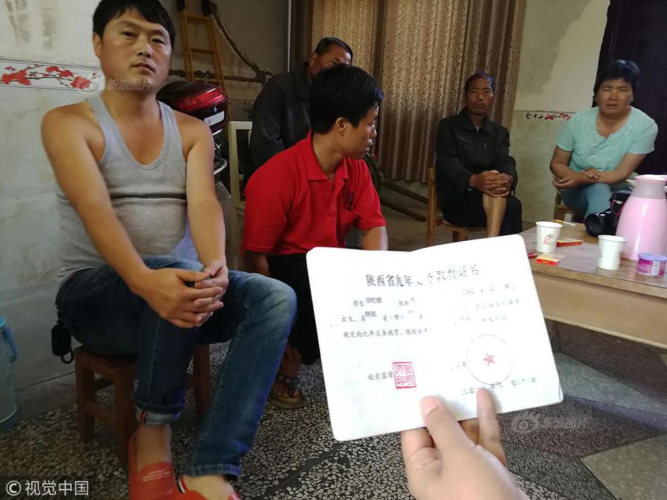 尾盘：美!股小幅上扬 道指上涨逾200点