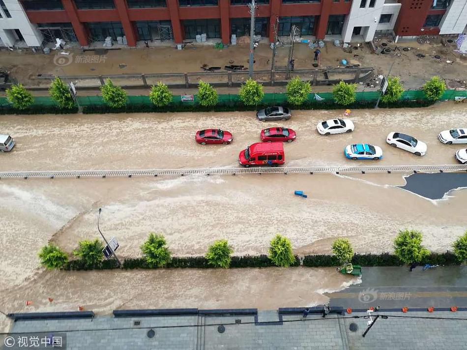 远大‘控’股封涨停走出5连?板 上演“天地天”行情