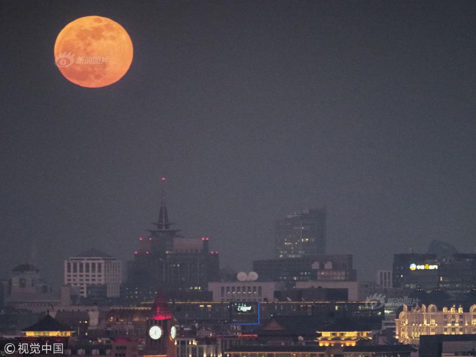 泡泡玛特<王>宁：乐园客流量、收入均超去年全年