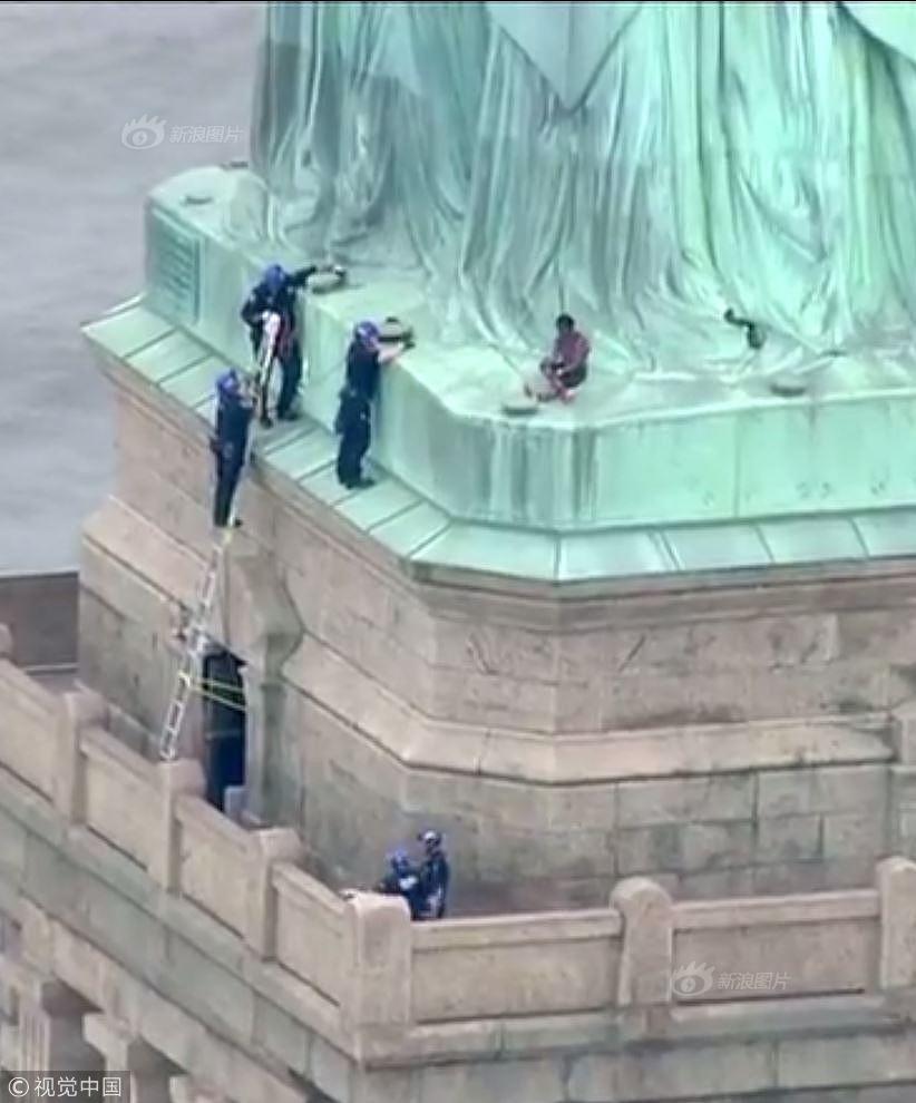 爱仕达子公司牵手—鸿‘路’钢构 加大工业机器人领域合作