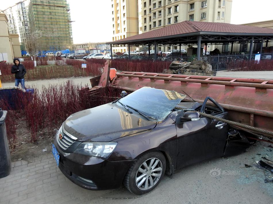 美!银证券：降<中>创新航目标价至24港元 上半年收入胜预期 重申“买入”评级