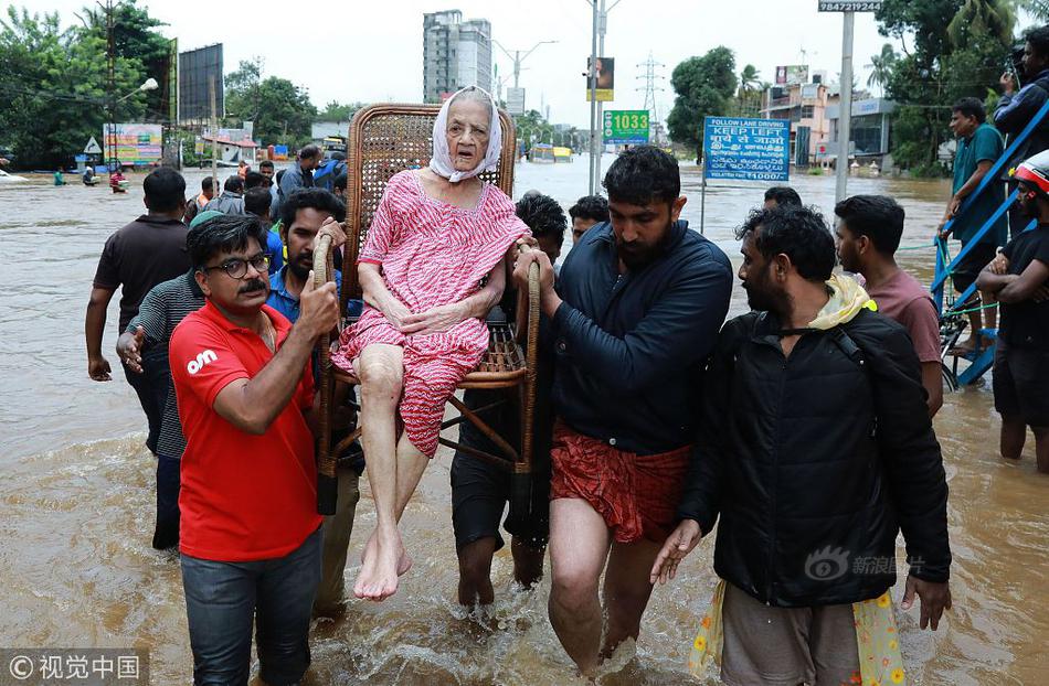 美<联>储会议纪要：大多数FOMC委员认为通胀风险甚于就业担忧