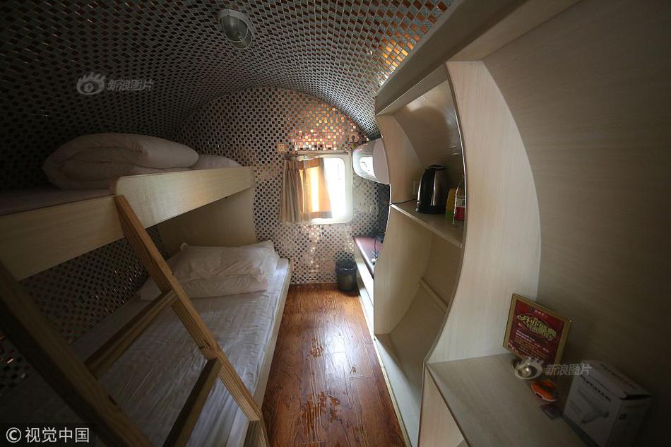 用友网络—与联想电讯盈科企业方案达成战略合作，加速全球业务布局