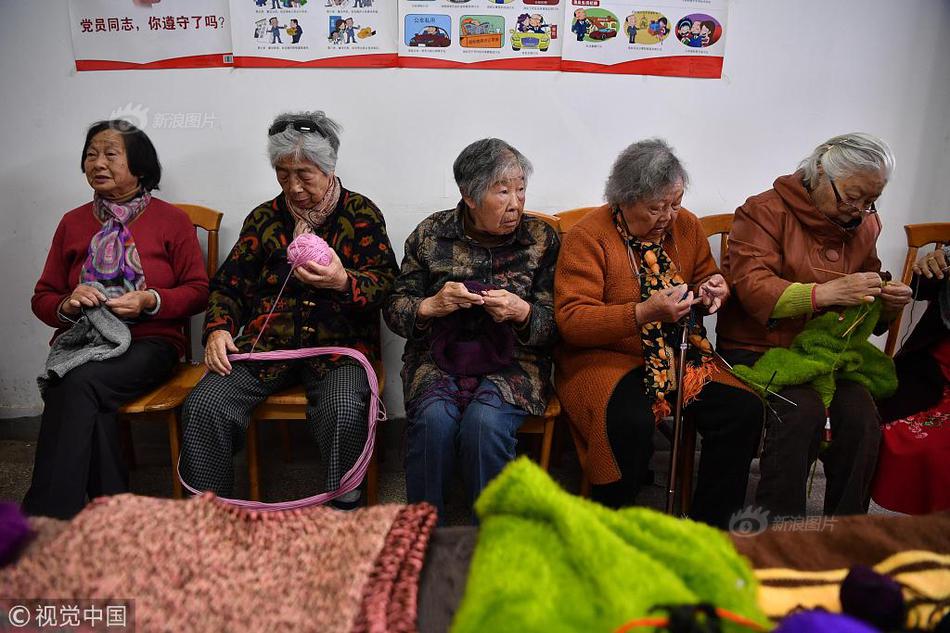 深蓝,汽车融<资>挂牌背后，是销量、技术与全球化共筑的品牌自信