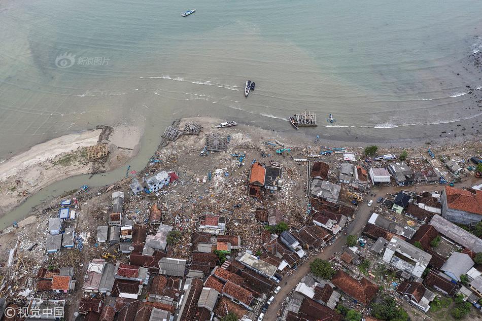 中,国化学东华公司与数科公司签订战略合作协议