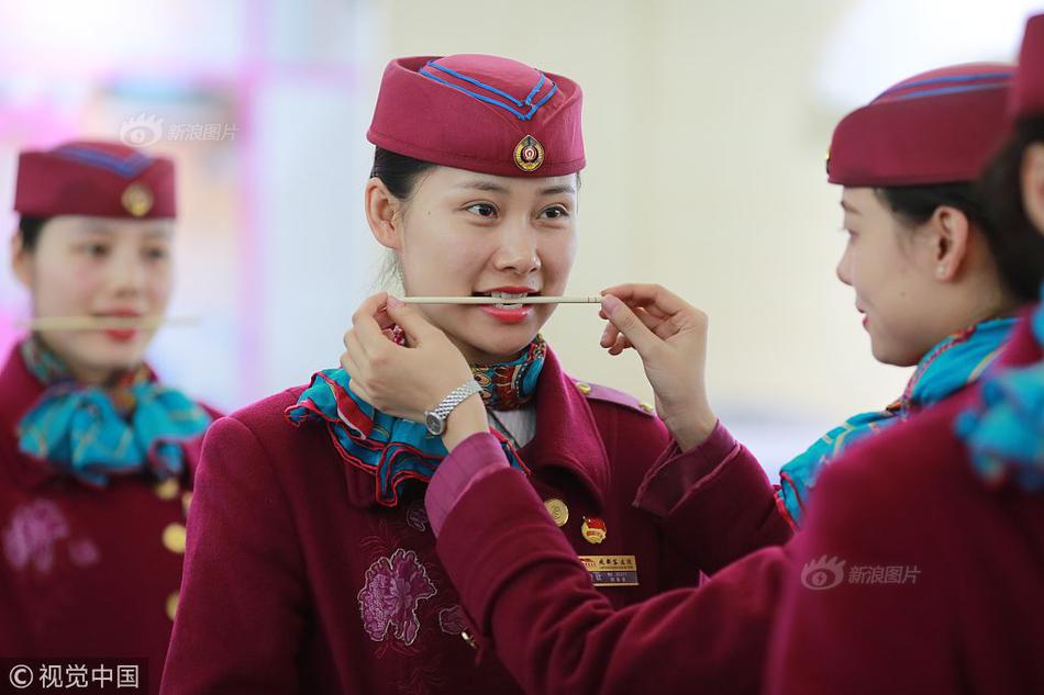 江!苏银行：?上半年净利润同比增超8%，对公业务亮眼