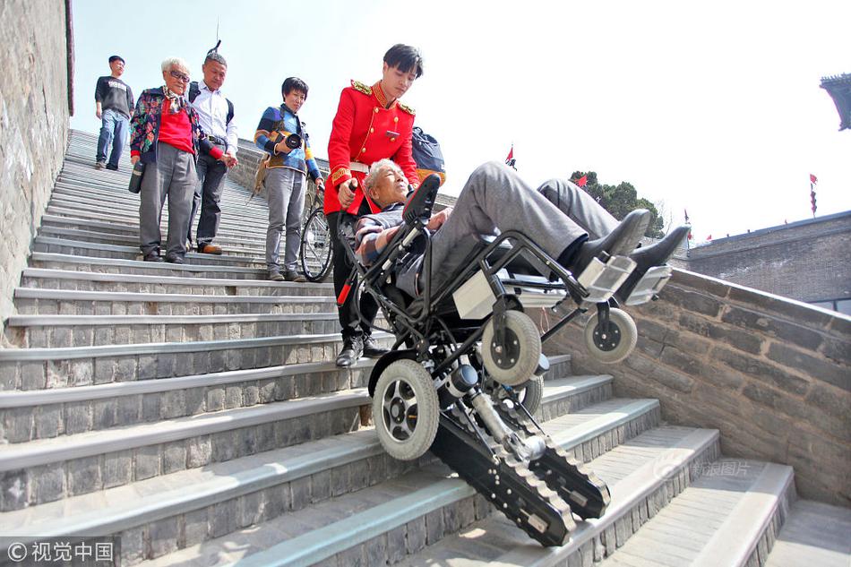 罗永浩“!手撕”华与华!，称其营销建议“纯属扯淡”，客户包括蜜雪冰城、海底捞等