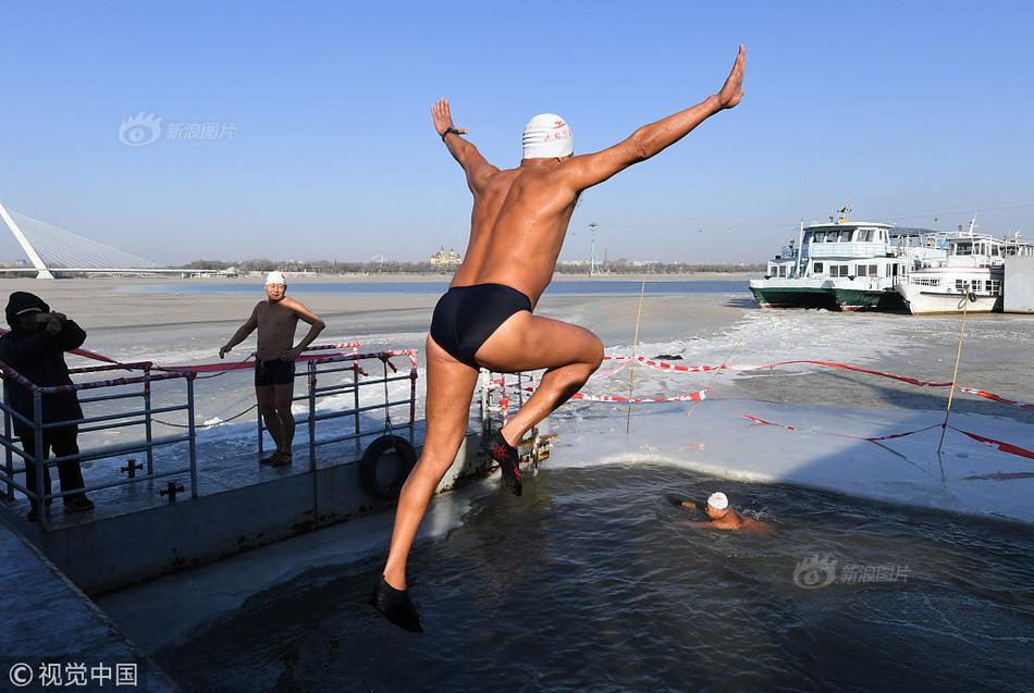 F!O.RTIOR股东上海华芯拟减持股份不超过341.76万股