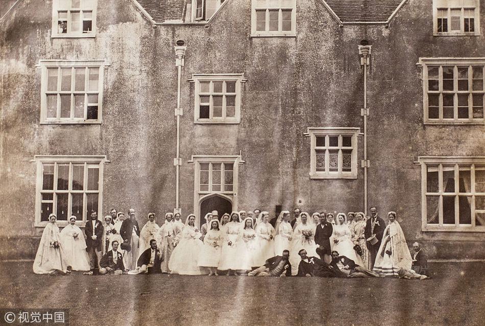 兆驰股份：.红外感知LED芯片与传感器件可在机器人中应用于多个核心功能部位