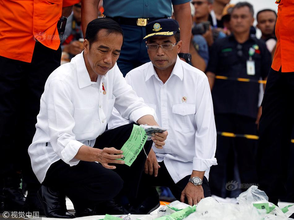 福,莱新材：拟定增募资不超过7.1亿元