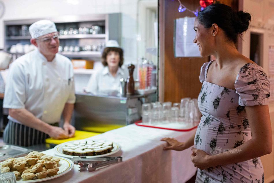 海峡创新：公司!与超聚变数字技,术有限公司于2022年签署战略合作协议